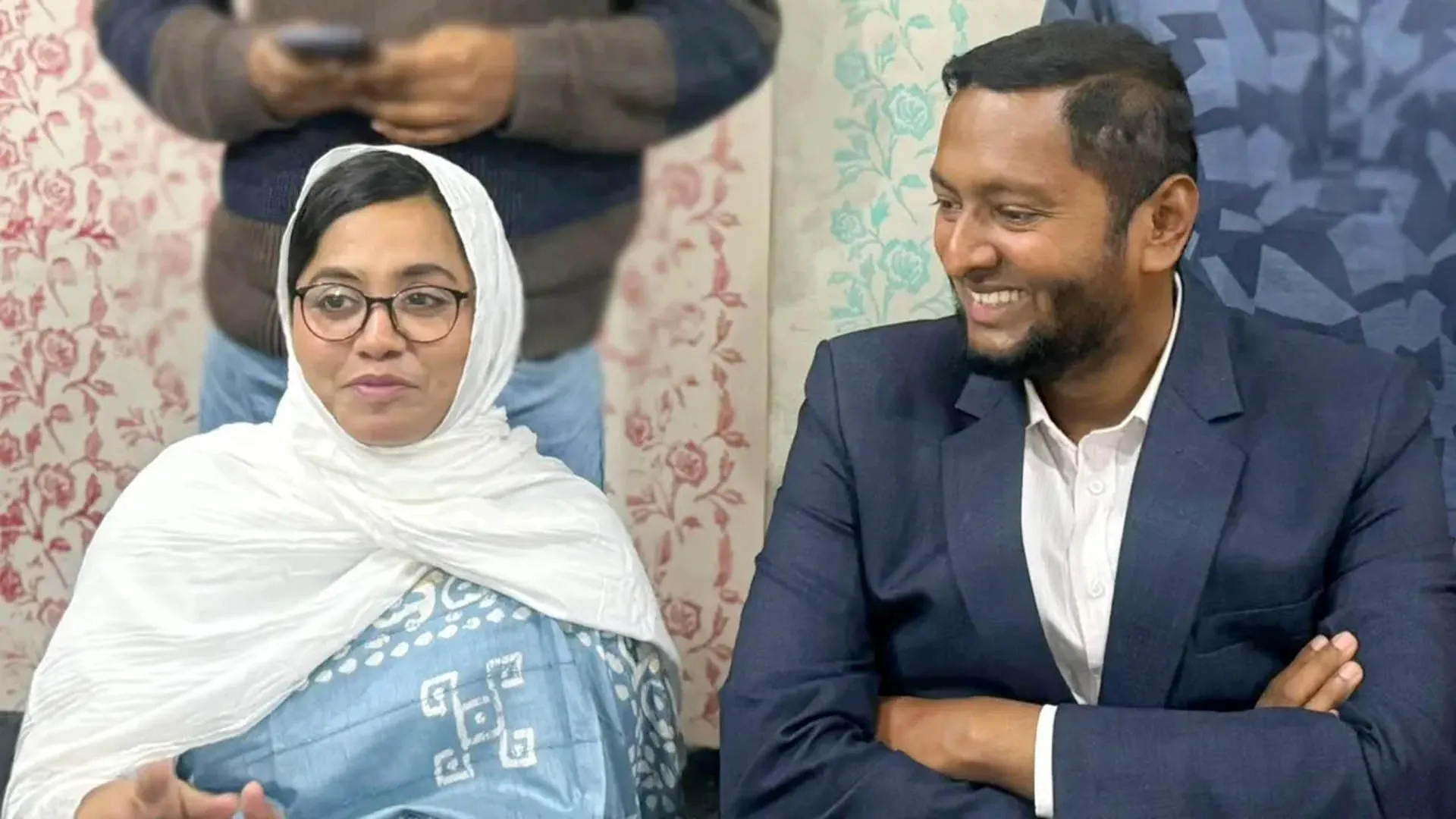 দাঁড়িপাল্লায় ভোট চাইলেন এনসিপি নেত্রী